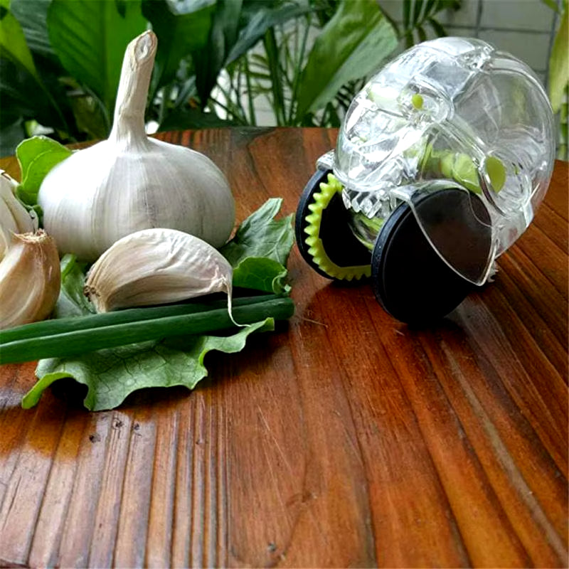 Quick Garlic Grinder Mini Garlic Garlic Cart Kitchen Gadgets and Accessories Kitchen Gadgets Roller Garlic Chopper Manual